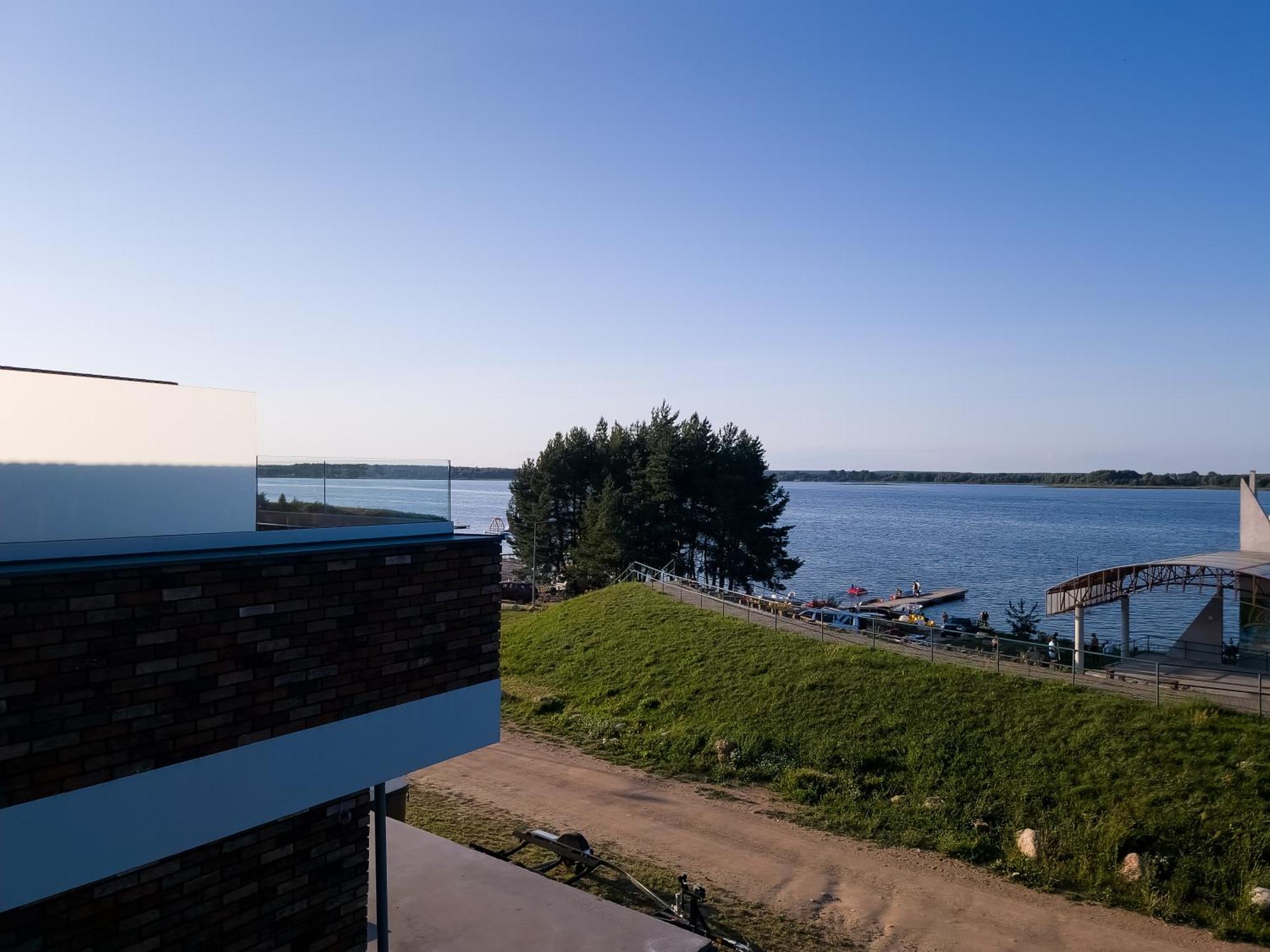 Zubr Nad Zalewem Apartment Luka Екстериор снимка