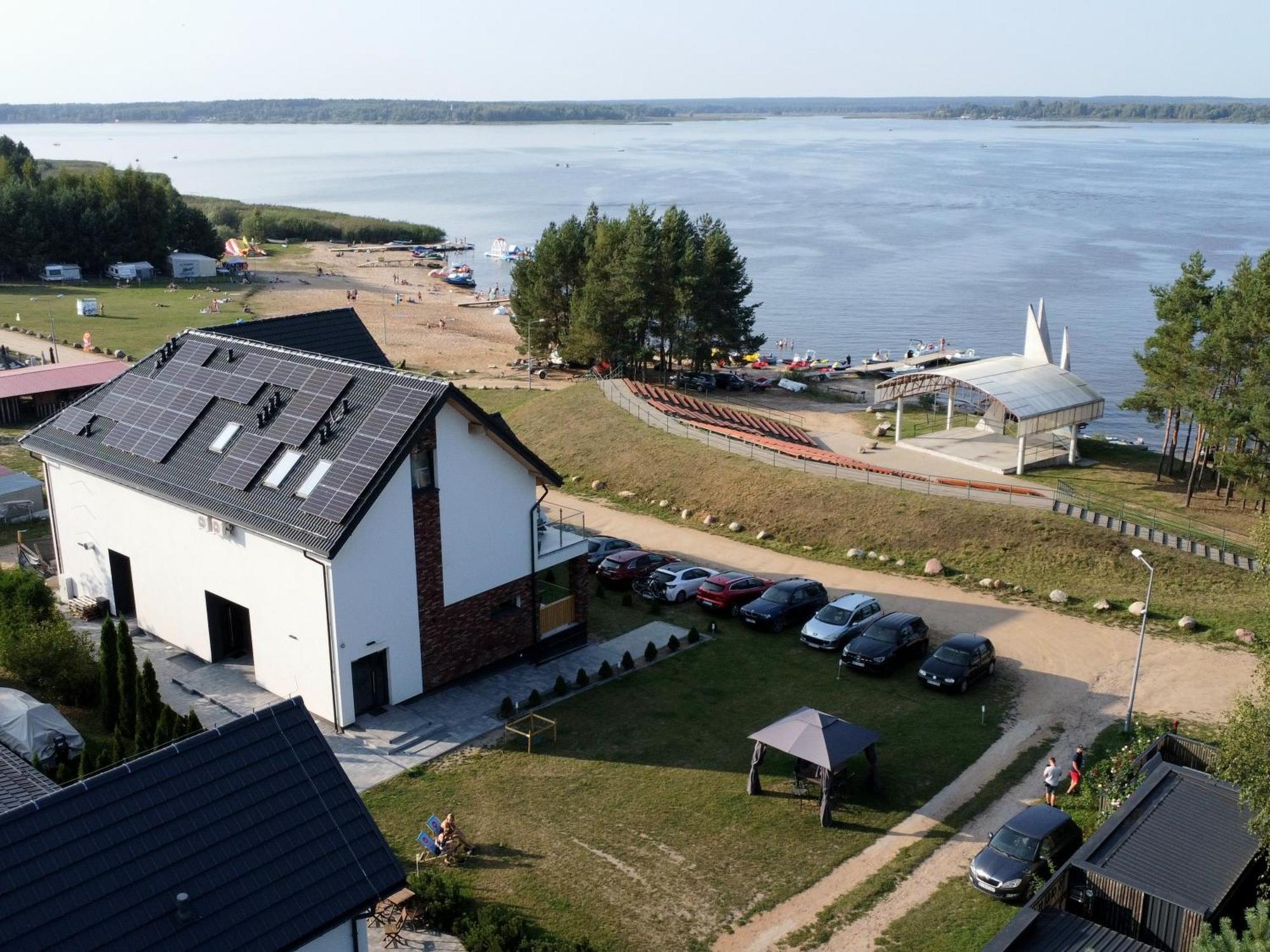 Zubr Nad Zalewem Apartment Luka Екстериор снимка