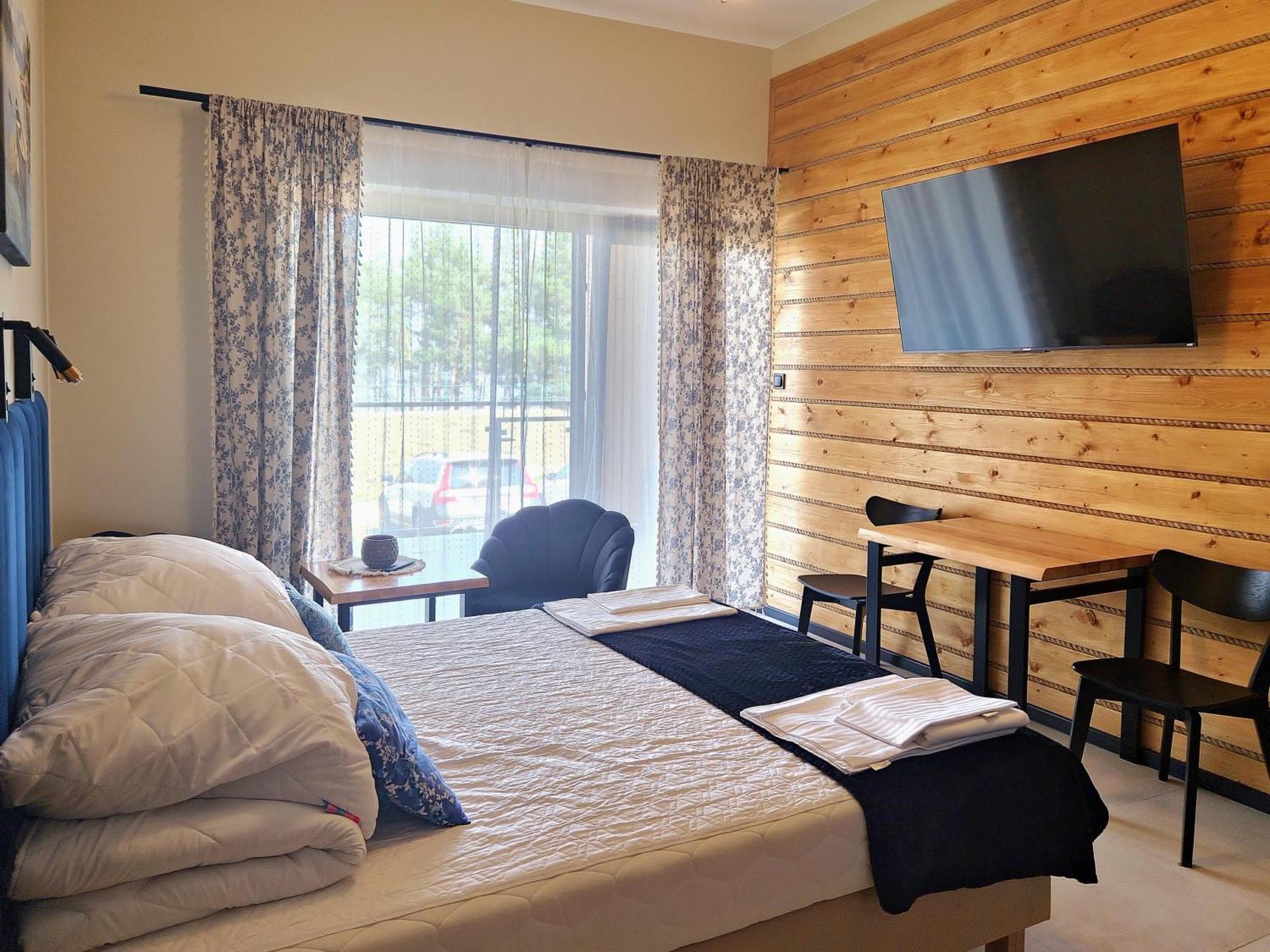 Zubr Nad Zalewem Apartment Luka Екстериор снимка